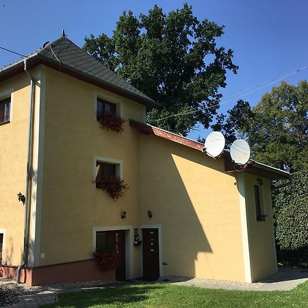 Penzion Pri Kastieli Zaturcie Martin Exterior photo